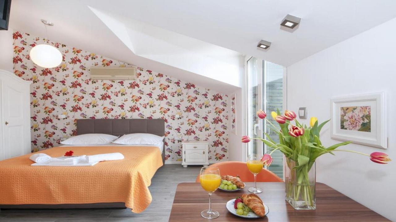 Apartments Angela Baška Voda Zewnętrze zdjęcie
